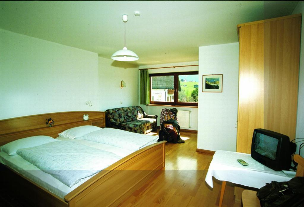 Hotel Viktoria Castelrotto Pokoj fotografie