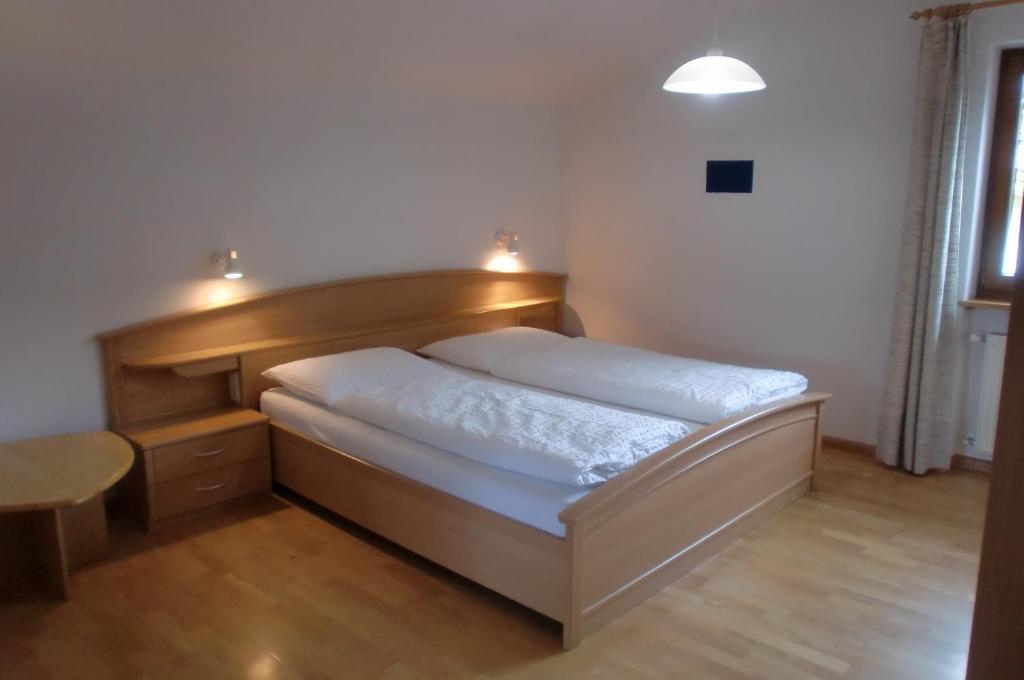 Hotel Viktoria Castelrotto Pokoj fotografie