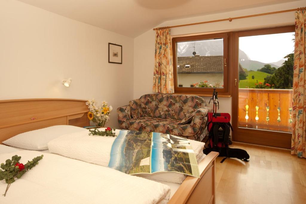 Hotel Viktoria Castelrotto Pokoj fotografie